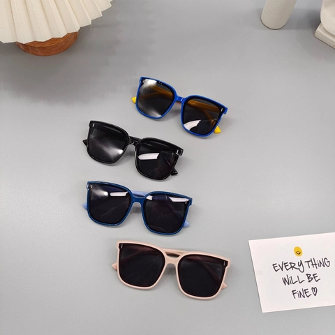 Occhiali Da Sole Bambini Quadrati Montatura Grande Protezione UV Flessibile TPEE TR90 Colori Caramella Moda Tendenza