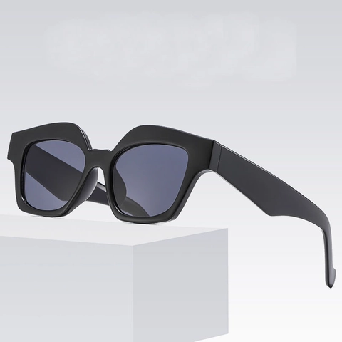 Occhiali Da Sole Quadrati Di Moda Montatura In PC Retro Protezione UV400 Occhiali Di Tendenza Per Uomini Donne Viaggi Spiaggia Accessori