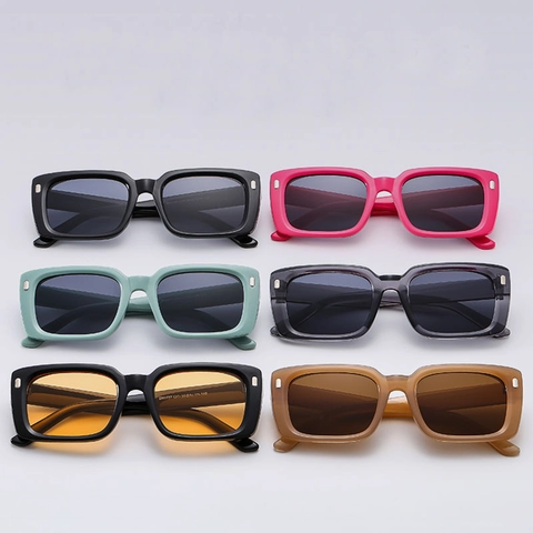 Square Retro Sunglasses UV400 Protection PC Frame Fashionable Outdoor Travel Unisex Eyewear Classic