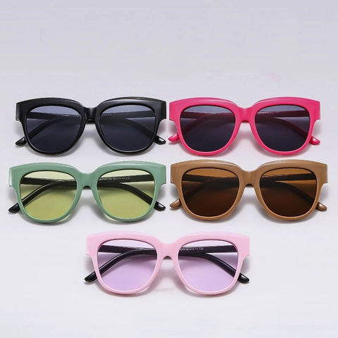 Lunettes de Soleil Œil de Chat Oversize à la Mode Monture PC Lentille AC Protection UV400 Rétro Vintage pour Hommes Femmes Extérieur