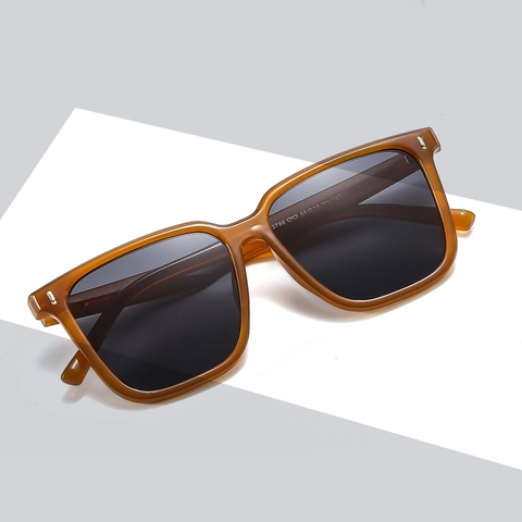 Square Polarized Sunglasses Retro Oversized Frame UV400 Protection Driving Eyewear Fashion Unisex TR90