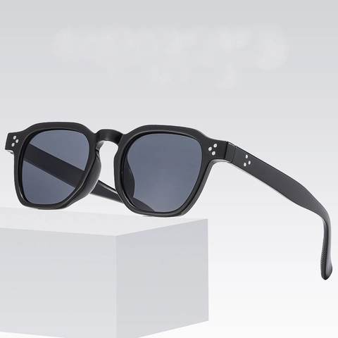 Occhiali Da Sole Quadrati Retro Occhiali Luce Blu Protezione UV400 Montatura PC Moda Uomo Donna