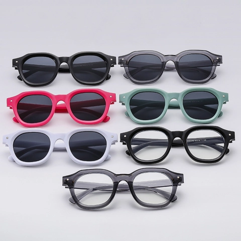 Square Retro Sunglasses UV400 Protection PC Frame AC Lens Punk Hip Hop Style Rivet Decor Fashion For Women