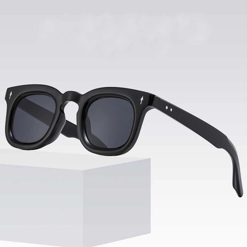 Square Frame Sunglasses UV400 Protection Blue Light Blocking Retro PC Plastic Eyewear Metal Rivet Decor Unisex