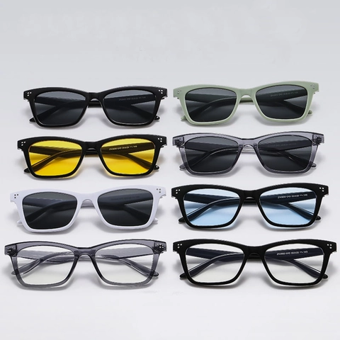 Square Frame Sunglasses Retro TAC Lens UV Protection Rivet Decor Vintage Fashion Eyewear For Driving Men Women