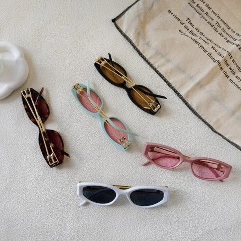 Vintage Cat Eye Sunglasses UV Protection Resin Small Frame Retro Sun Glasses For Women And Men Outdoor Travel Fashion