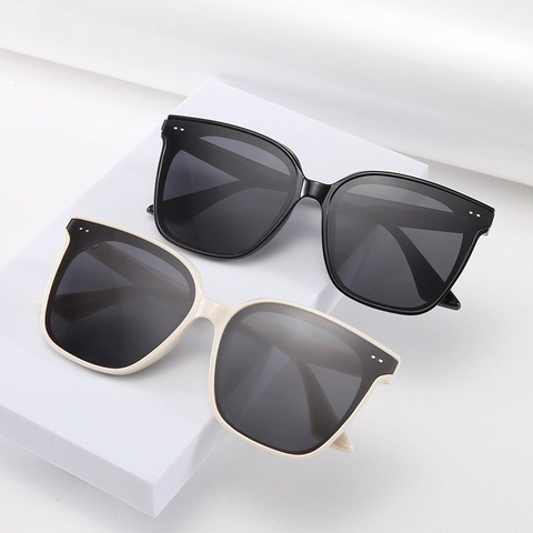 Fashion Square Large Frame Sunglasses Retro Oversized UV400 Protection PC Frame Eyewear For Men Women Outdoor Driving