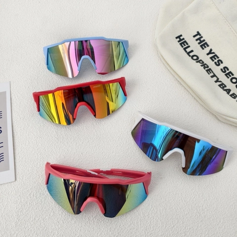 Kids Sports Cycling Sunglasses Resin Lens UV380 Protection Windproof Mirror Coating For Boys Girls