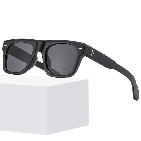 Square Frame Sunglasses For Men Retro PC UV400 Protection Silver Rivet Flexible Hinge Fashion Eyewear