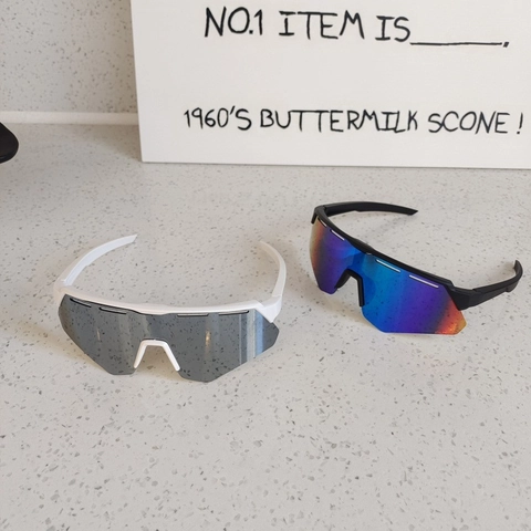 Occhiali Da Sole Sportivi Bambini Sovradimensionati Protezione UV400 Montura PC Lente AC Ciclismo Esterno Stile Punk