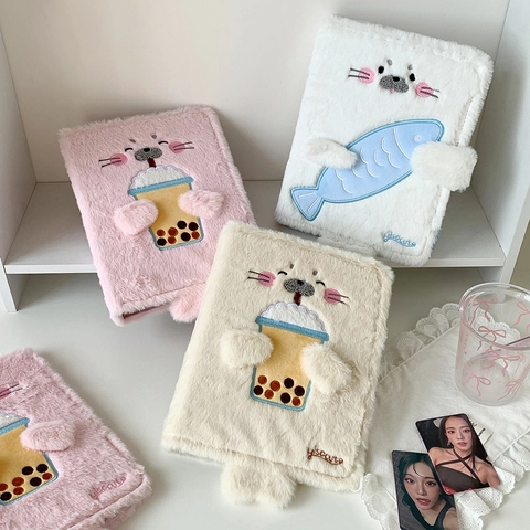 Raccoglitore Per Fotocard In Peluche A5 Ricamo Foca Cartone Animato Libro Di Collezione A Fogli Mobili Carino