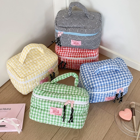 Checkered Quilted Cosmetic Bag Heart Stitching Toiletry Pouch With Handle Double Zipper Portable Makeup Organizer