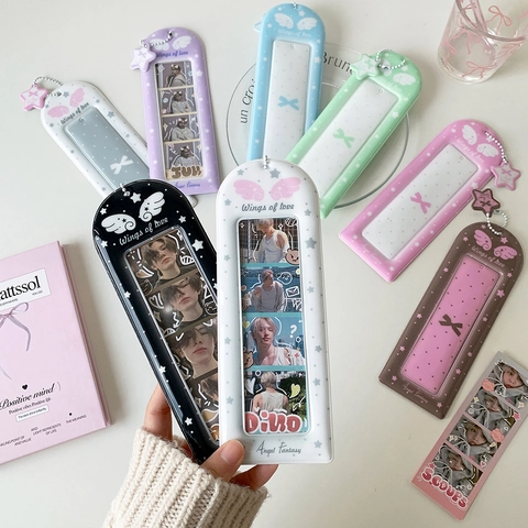 Engelsflügel Fotokartenhalter 4-Raster Kartenhülle Mit Sternanhänger Perlenkette PVC Kartenschutz Für Idol Fotokarten