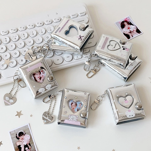 Silber Spiegel Mini Fotoalbum Schlüsselanhänger Herz Hohl Kartenhalter Tragbare PVC Aufbewahrung Für Fotos Student Geschenk