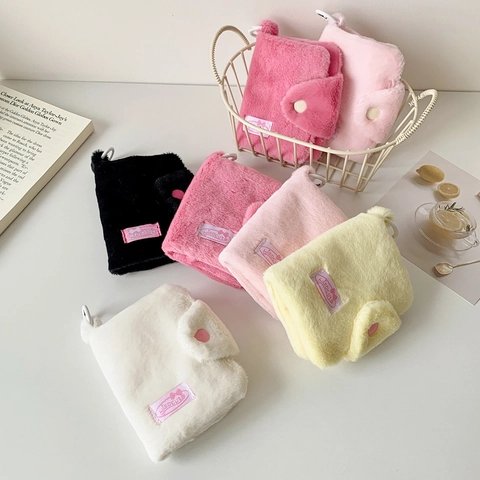 Mini Monedero De Peluche Bolsa De Almacenamiento Pequeña Suave Con Gancho Botón De Presión Para Tarjetas Auriculares Lindo Color Caramelo