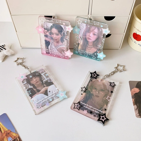 Porte-carte Étoile en Acrylique Pailleté Porte-clés Filles Étui Protection Carte Photo Avec Pendentif Étoile Crochet Métal