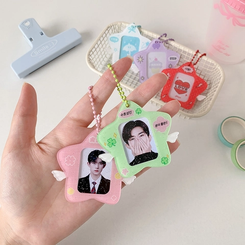 Koreaanse Ster Vorm Acryl Fotokaarthouder Sleutelhanger Met Vleugels Schattige Kawaii Kpop Idol Kaartbeschermer Hanger