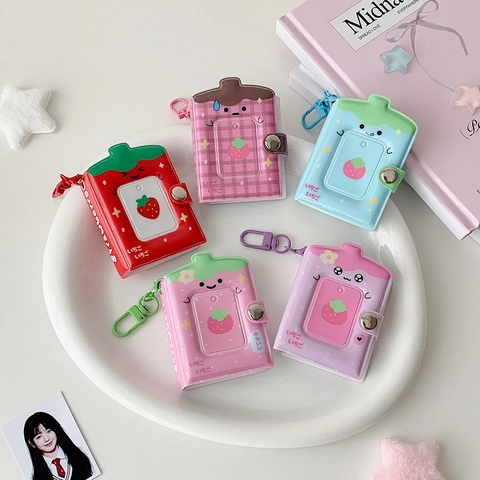 Mini Fotoalbum Schlüsselanhänger PVC Erdbeere Cartoon Fotokartenhalter Tragbare Tasche Für Sternenkarten