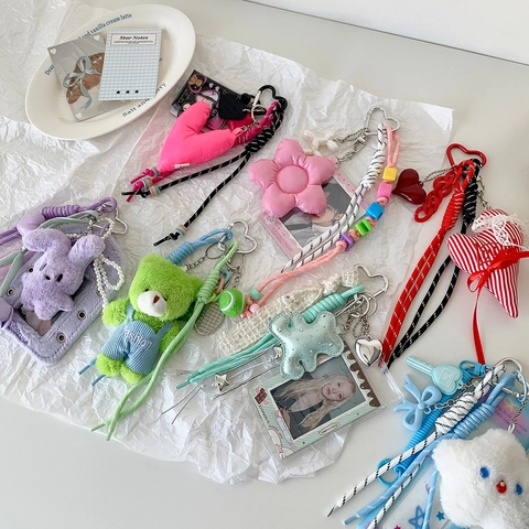 Porte-Clés Mignon En Peluche Avec Porte-Carte PVC Animal Dessin Animé Fleur Cœur Étoile Bijou De Sac Style Ins