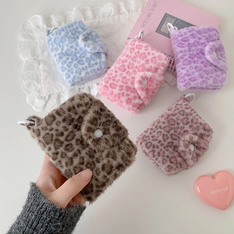 Portamonete Leopardato in Peluche Morbida Pelliccia Sintetica Mini Portafoglio Con Bottone a Pressione e Gancio Portatile Per Donna Ragazza