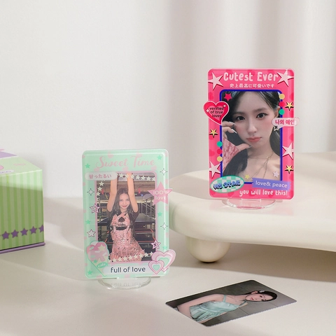 Support D'affichage De Photocard En Acrylique Forme De Coeur Cadre Photo Idol Décoration De Bureau Style Ins Mignon