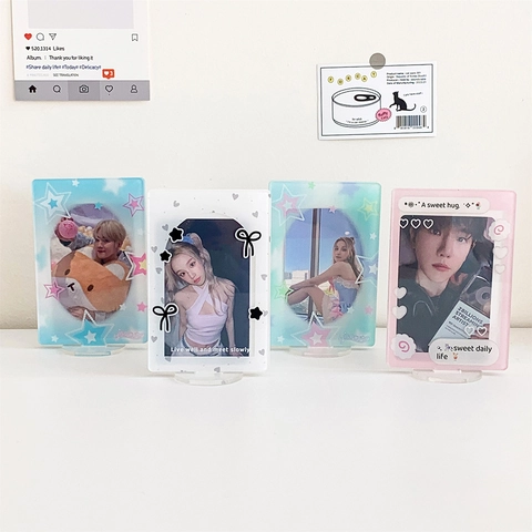 Support D'affichage Pour Photocard En Acrylique Décoration De Bureau Cadre Mignon Cœur Étoile Nœud Pour Photos