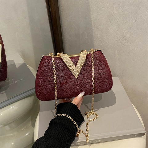 Luxury Women Evening Clutch Bag Rhinestone V Shape Buckle Party Wedding Banquet Hard Shell Handbag With Chain Strap