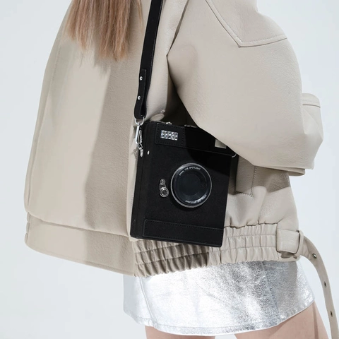 Retro Camera Shape Crossbody Bag Faux Suede Small Square Box Shoulder Bag For Women Fashion Novelty Adjustable Strap