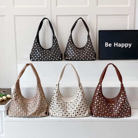 Studded Hobo Shoulder Bag PU Leather Retro Punk Underarm Handbag For Women Casual Fashion Large Capacity