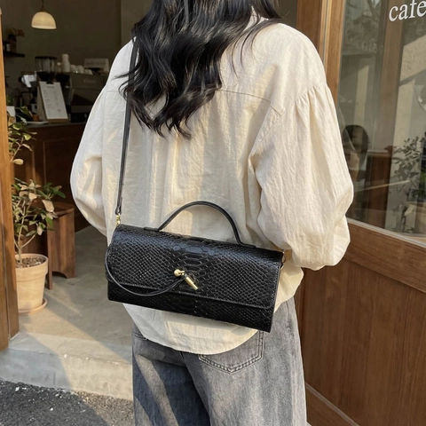 Women Shoulder Crossbody Bag PU Leather Snake Pattern Gold Twist Buckle Retro Elegant Handbag Evening Party Chic