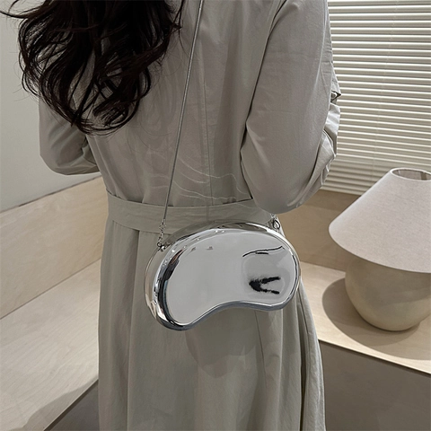 Pochette Da Sera In Acrilico A Forma Di Fagiolo Superficie A Specchio Borsa A Tracolla Di Moda Con Catena