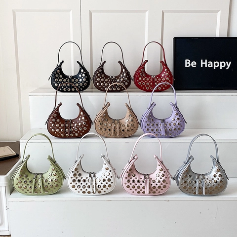 Sac à Épaule Tendance pour Femme avec Rivets en Cuir PU Croissant Hobo Sac sous le Bras Style Punk Y2K Sac à Main Versatile