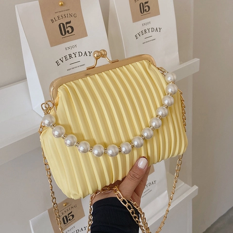 Women Pleated Handbag PU Leather Artificial Pearl Handle Shoulder Bag Kiss Lock Metal Frame Detachable Chain Strap Elegant Purse