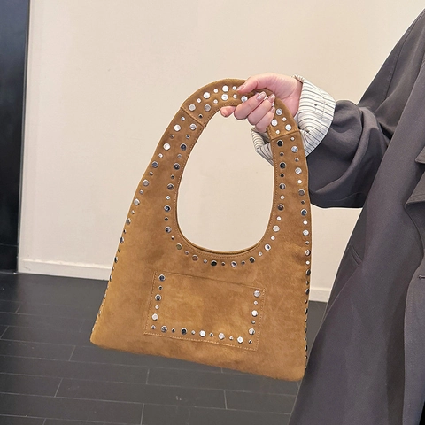 Sac À Bandoulière Hobo En Daim Pour Femmes Avec Rivets Argentés Style Bohème Vintage Sac À Main