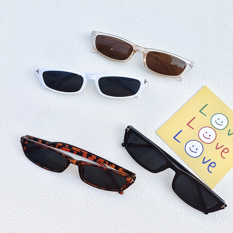 Retro Rectangular Sunglasses Narrow Frame Resin PC Lens UV400 Protection Chic Hip Hop Streetwear Eyewear