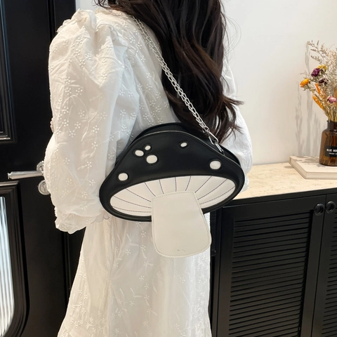 Mushroom Shaped Crossbody Bag Cute Cartoon PU Leather Metal Chain Shoulder Purse For Women Contrast Polka Dot Novelty
