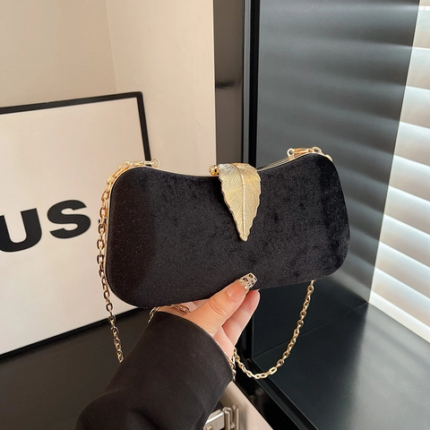 Vintage Velvet Evening Bag For Women Metal Leaf Buckle Gold Chain Shoulder Crossbody Bag For Wedding Party Banquet