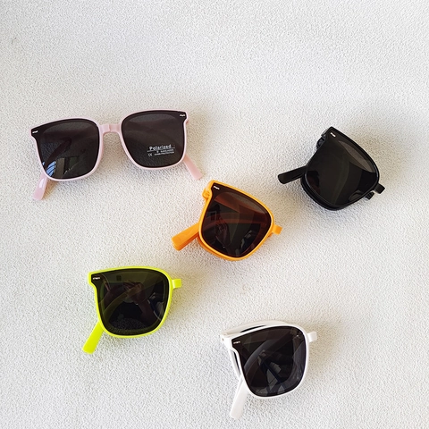 Kids Foldable Polarized Sunglasses UV400 Protection PC Lens TPEE Square Frame Portable Outdoor Eye Wear Boys Girls