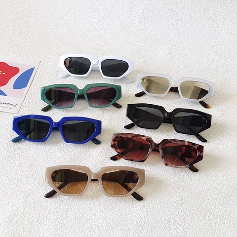Irreguläre Geometrische Sonnenbrille Retro Katzenauge Harzrahmen UV400 Schutz Party Streetwear Mode Für Frauen Neuheit