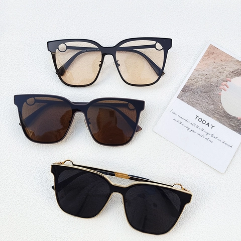 Lunettes de Soleil Carrées Surdimensionnées pour Femmes Hommes Mode Protection UV400 Monture en Résine Design d'une Seule Pièce Protection Solaire Lunettes de Voyage