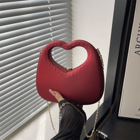 Heart Shaped Handbag Matte PU Leather Gold Chain Shoulder Bag Evening Clutch For Women Fashionable