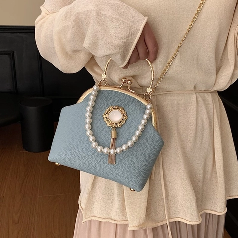 Vintage Crossbody Bag Lychee Pattern PU Leather Heart Pendant Faux Artificial Pearl Handle Shoulder Handbag Elegant Retro Style