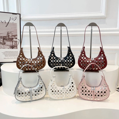 Sac Hobo À Rivets Mode Sac Sous Le Bras Croissant Cuir PU Sac À Main Épaule Style Punk Y2K Pour Femmes