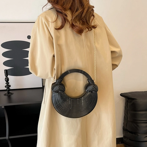 Acrylic Crescent Moon Handbag Ribbed Texture Round Handle Metal Chain Strap Fashion Evening Clutch