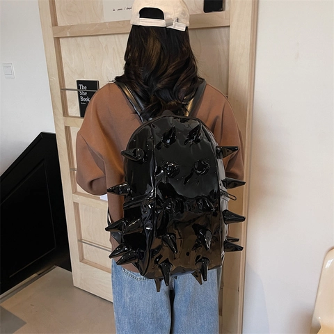 Zaino In Pelle PU Metallica Con Punte 3D Stile Punk Borsa Riccio Grande Capacità Streetwear Novità Da Viaggio