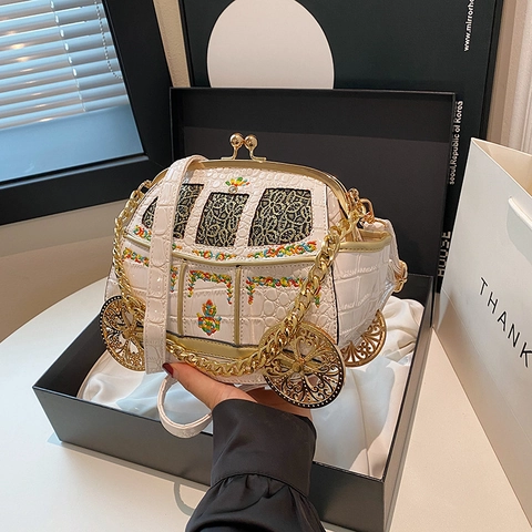 Carriage Shaped Crossbody Bag Crocodile PU Leather Floral Embroidery Vintage Kiss Lock Chain Shoulder Handbag Women