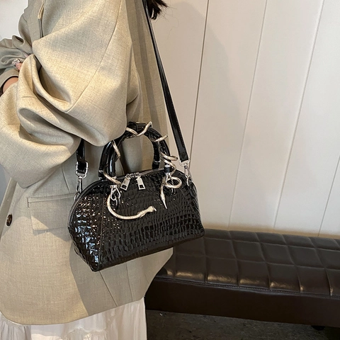 Sac À Main Coquille Mode Femmes Cuir PU Motif Serpent Crocodile Avec Poignée Métal Serpent Sac Bandoulière Versatile