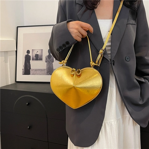 Heart Shaped Bag PU Leather Women Crossbody Shoulder Handbag Trendy Metallic Matte Color Retro Style With Top Handle