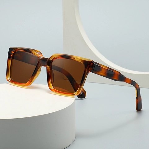 Retro Square Sunglasses PC Lens Plastic Frame Polarized UV400 Protection Trendy Big Frame Eyewear For Men Women