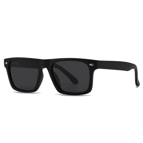 Square Polarized Sunglasses For Men And Women UV400 Protection Retro Plastic Frame Classic Rivet Decor Outdoor Eyewear
